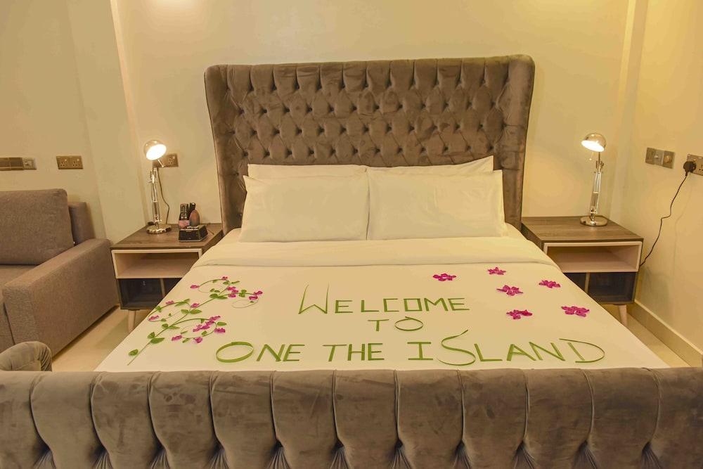 One The Island Room Type - Deluxe Room, 1 King Bed with Sofa bed One The Island Room Type - Deluxe Room, 1 King Bed with Sofa bed