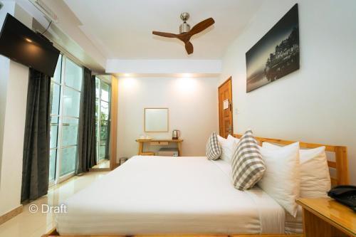 Beach Breeze and Spa Room Type - Double Room with Balcony
