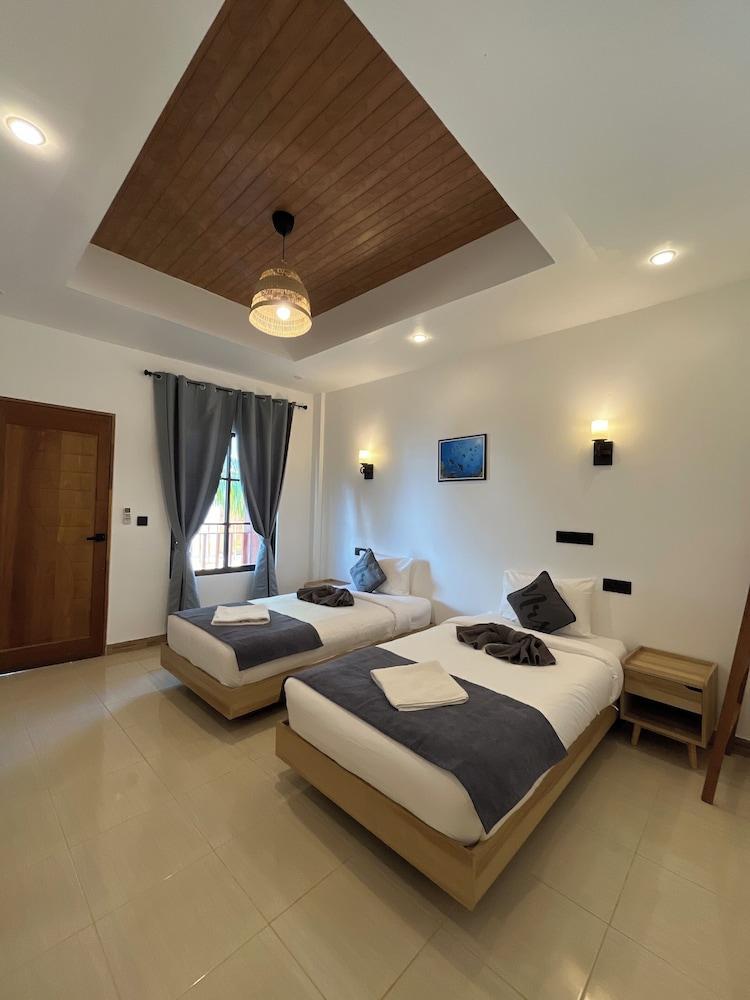 Ahiva Village Room Type - Basic Twin Room