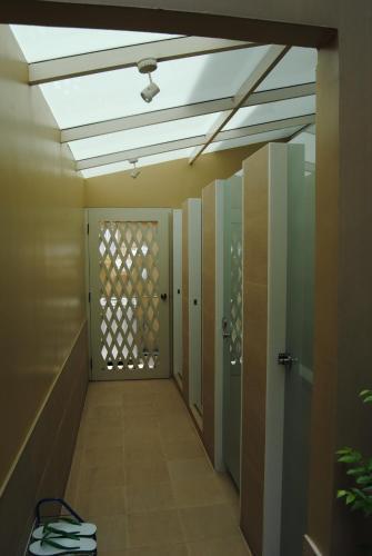 Baan Dinso Room Type - Standard Twin Room with Shared Bathroom