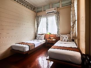 Baan Dinso Room Type - Twin with Shared Bathroom