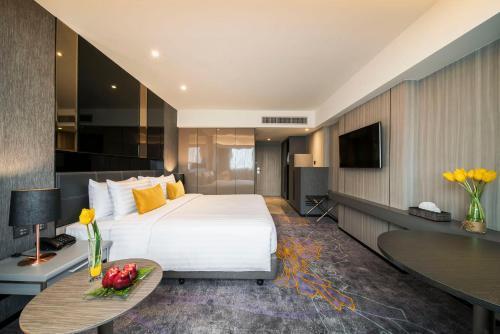 Hotel JAL City Bangkok - Tap to explore photos
