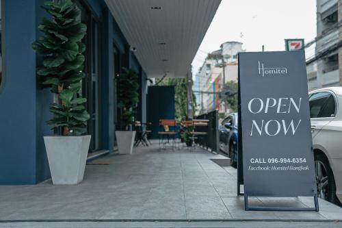 HOMITEL Bangkok - Tap to explore photos