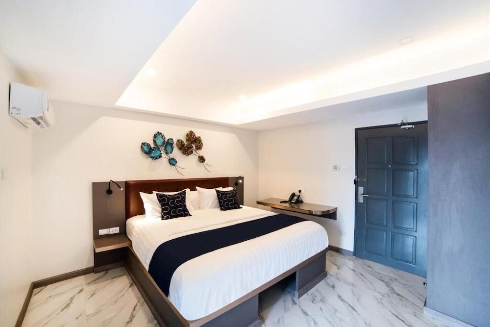 RoomQuest Sukhumvit 36 BTS Thonglor Room Type - Standard Double Room