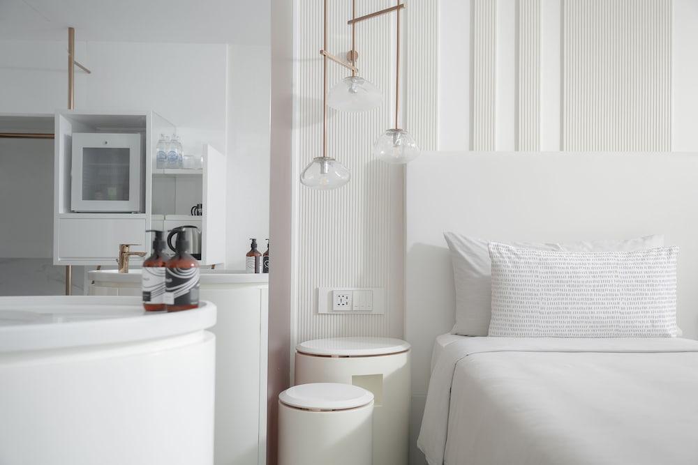 INNSiDE by Melia Bangkok Sukhumvit Room Type - The INNSiDE Room King