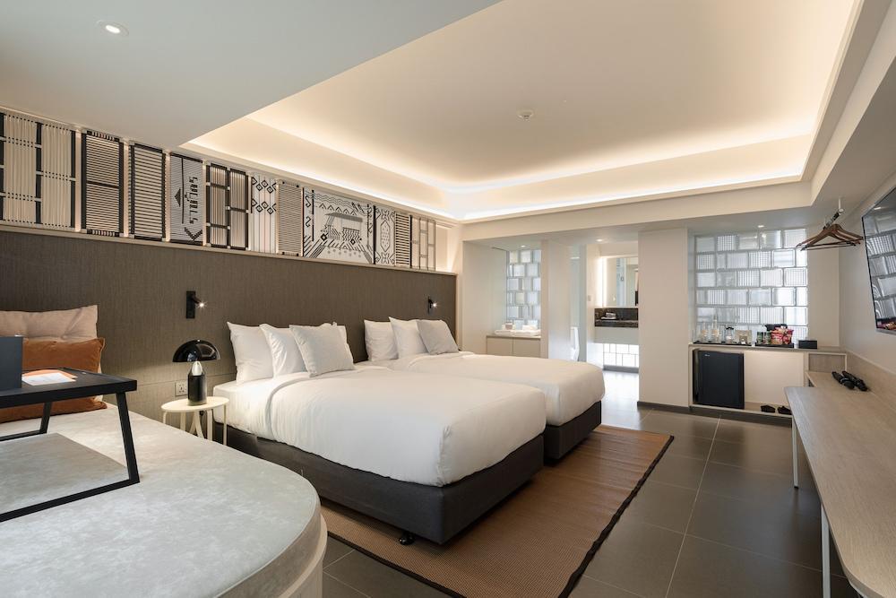 YANH Ratchawat Hotel Room Type - Superior Twin Room