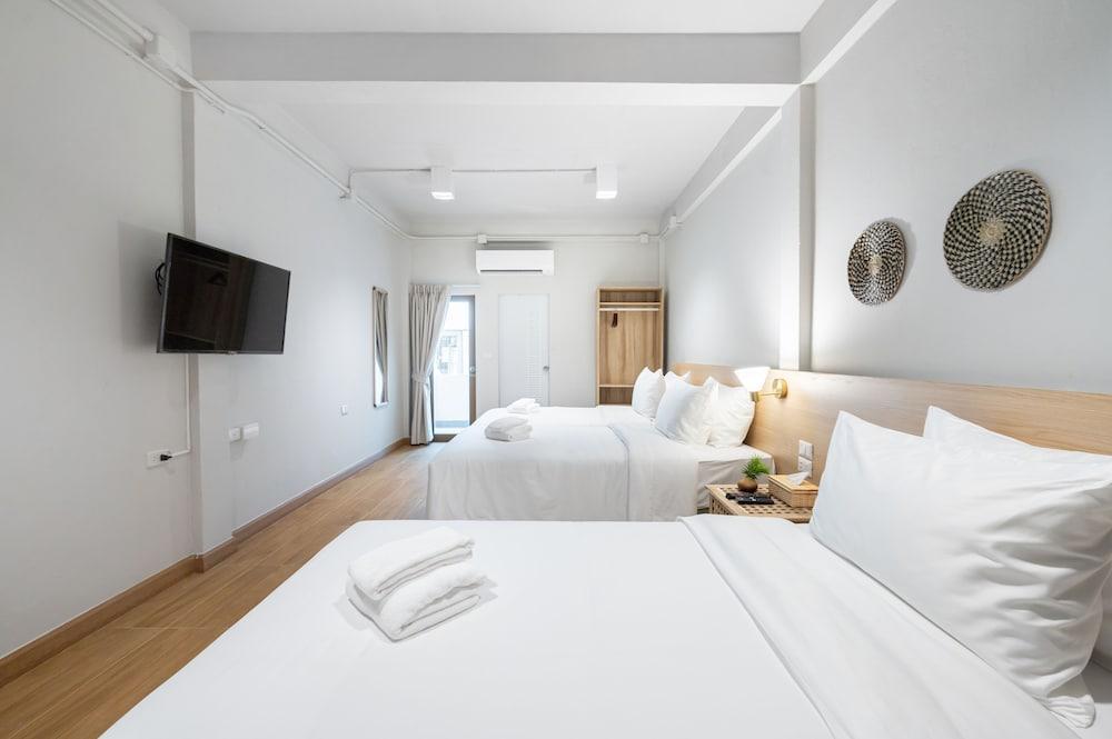 Hotel Wizpark Ratchada Room Type - Triple Room