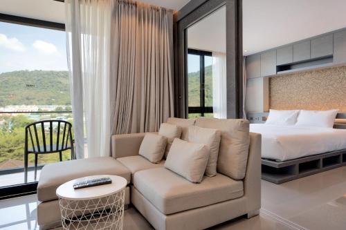 Citygate 1BR Condo D609 - Tap to explore photos