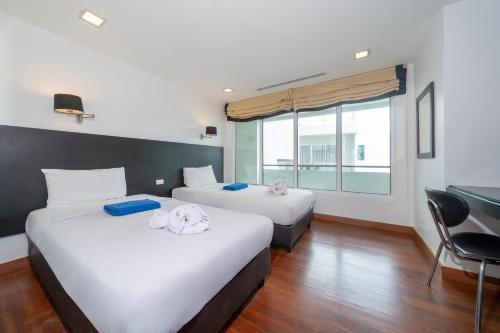 Holiday apartment at Palms, 100 meters to beach - Tap to explore photos