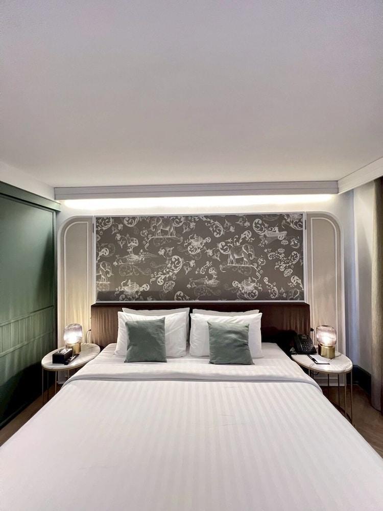 The Quarter Chaophraya by UHG - Tap to explore photos
