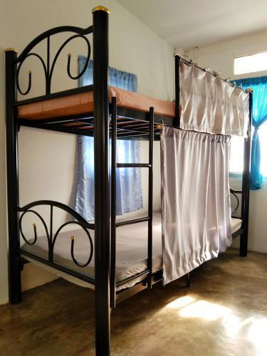 The Dreamcatcher Hostel Nathon SamuiSunset Room Type - Bed in 4-Bed Dormitory Room