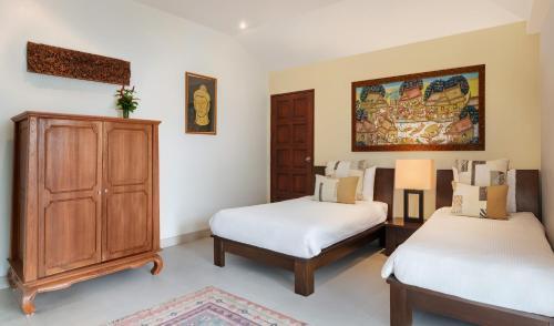 Ban Haad Sai - Beachfront Private Villa - Tap to explore photos