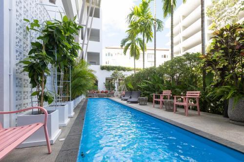 ANGPAO HOTEL - Tap to explore photos