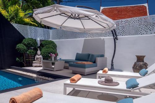 Villa Sabine private pool 4br seaview jacuzzi - Tap to explore photos