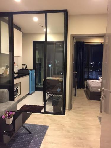 Central Pattaya Condo High Floor With A View - Tap to explore photos
