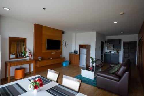 VTSIX at View Talay 6 Room Type - Apartment