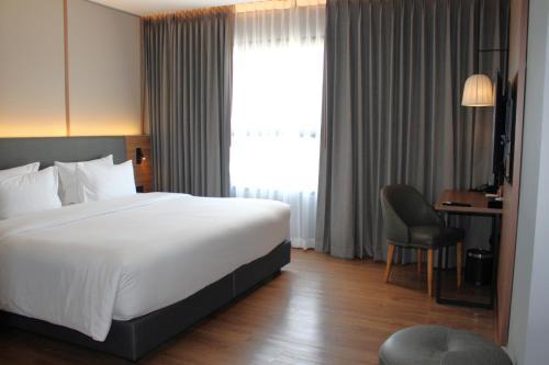 Best Western Chatuchak - Tap to explore photos