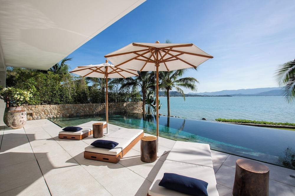 Kerem Luxury Beachfront Villas Room Type - Three-bedroom Beachfront - Villa Solaris Kerem Luxury Beachfront Villas Room Type - Three-bedroom Beachfront - Villa Solaris