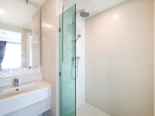 Seven Seas Condo Resort by Jay Jay Room Type - Apartment with Balcony