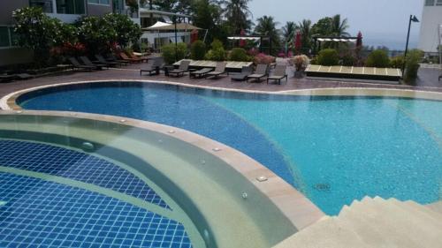 Karon Beach Apartment Sea View