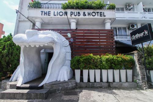 The Lion Pub & Hotel - Tap to explore photos