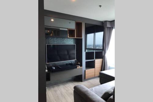 Stunning Seaview Suite - Tap to explore photos