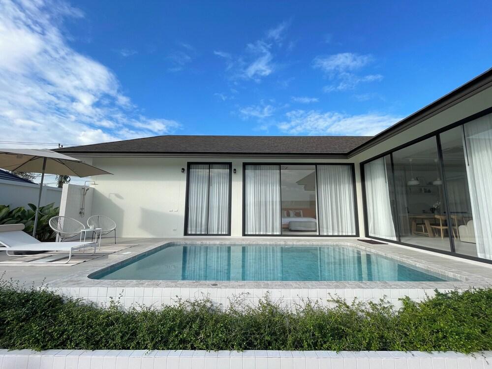 Karisma Private Villa Pattaya Room Type - 2-Bedroom Villa with Private Pool ,B2 Karisma Private Villa Pattaya Room Type - 2-Bedroom Villa with Private Pool ,B2