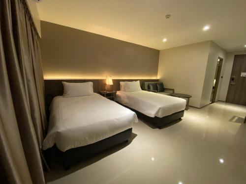 The madera lodge pattaya Room Type - Deluxe Twin Room