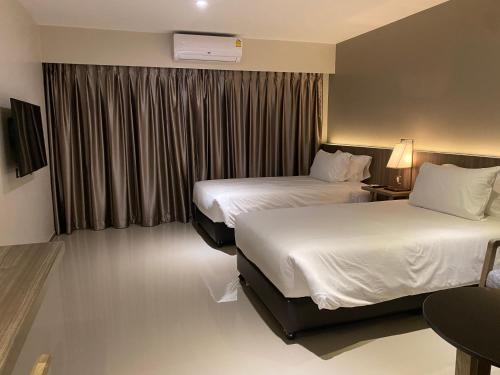 The madera lodge pattaya Room Type - Twin Room with Extra Bed