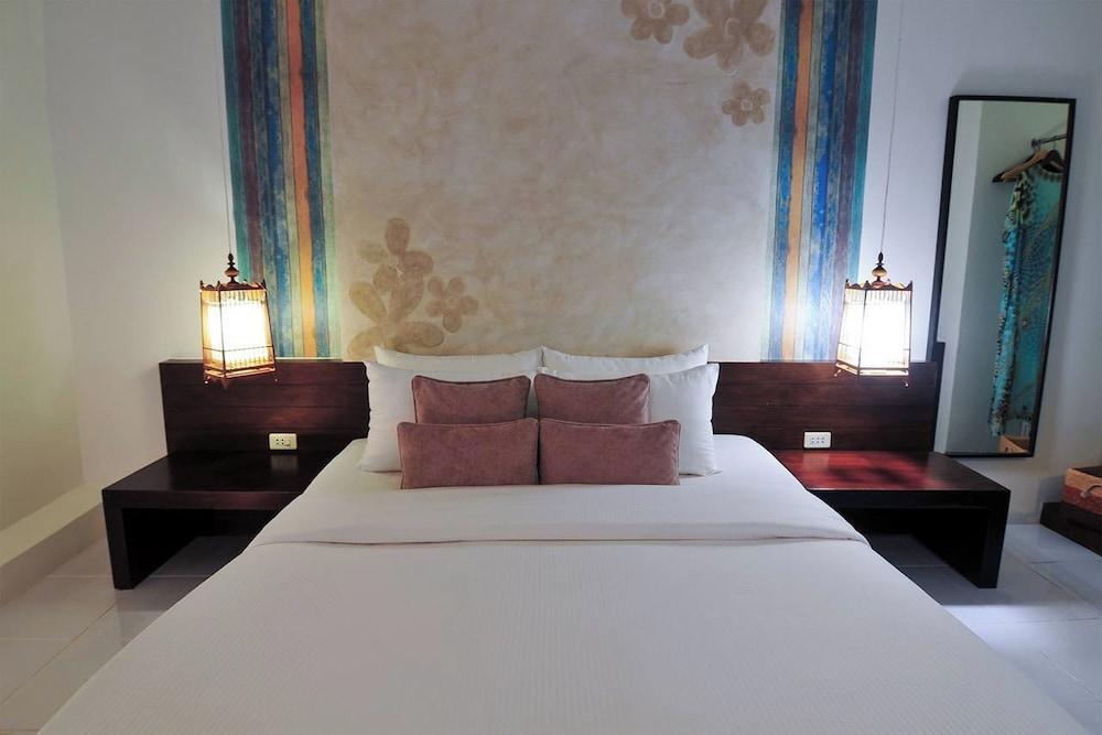 Palm Resort Krabi Room Type - Superior Room