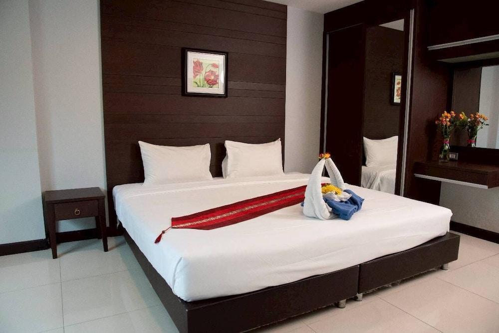 Valhalla Pattaya Hotel - Tap to explore photos