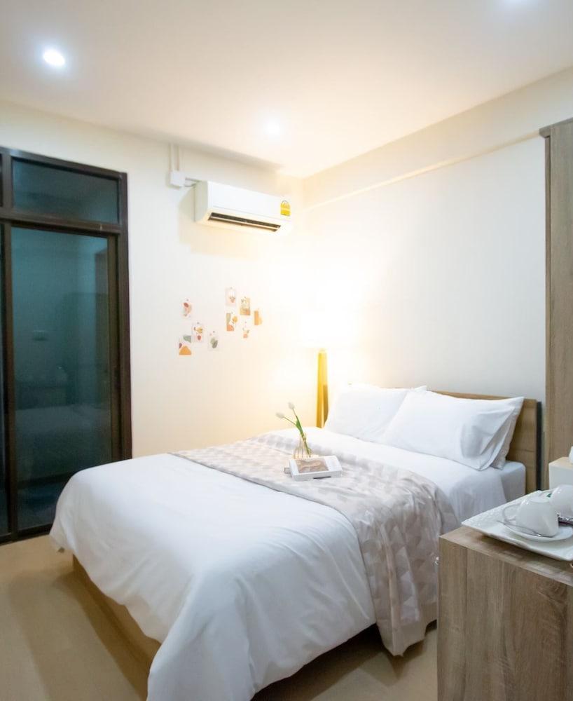 ATC Residence Room Type - Superior Room