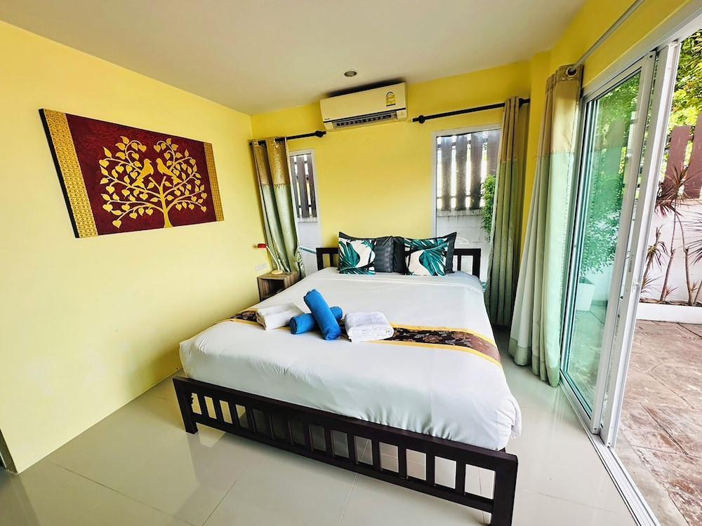 Anyavee Chom By The Sea Room Type - Deluxe Double Pool View