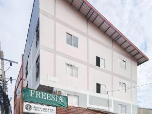 Freesia Bangphi Guest House