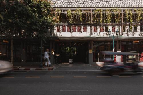 Baan Tuk Din Hotel - Tap to explore photos