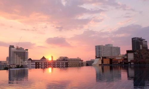 Dhotel Pattaya
