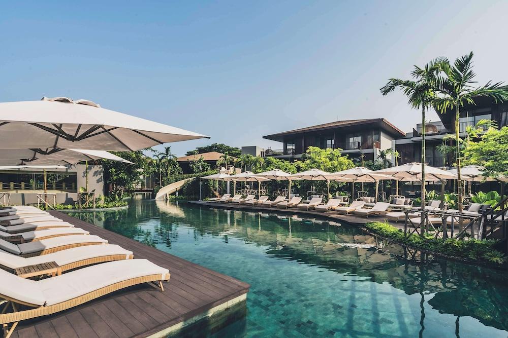 ANDAZ PATTAYA JOMTIEN BEACH, BY HYATT - Tap to explore photos