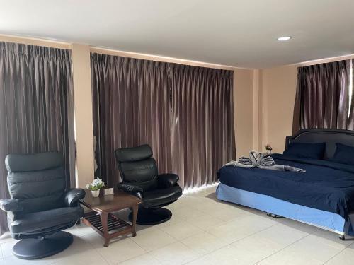 Maxim Apartment