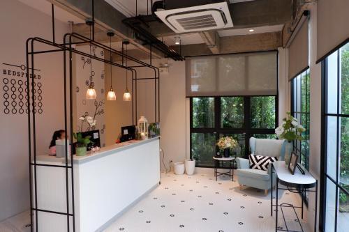 Bedspread Hostel - Adults Only Room Type - Double Room (1 Adult + 1 Child)