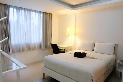 Baanpoon Apartment Room Type - Executive Suite