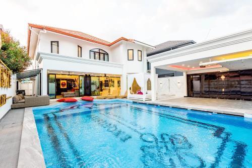 Exquisite Pool Villa K - Pattaya 6BD Pool Villa Room Type - Villa Exquisite Pool Villa K - Pattaya 6BD Pool Villa Room Type - Villa