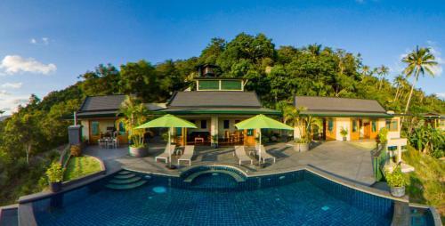 Villa Moonstone - Tap to explore photos