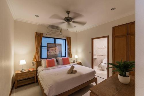 AnB poolvilla 3BR walk private beach in pratamnak - Tap to explore photos