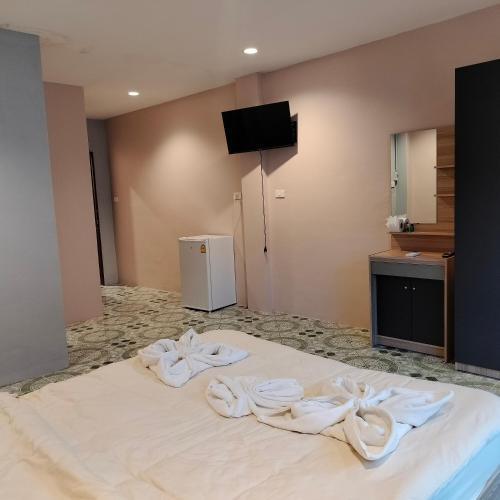 Taxim Boutique Hotel - Tap to explore photos