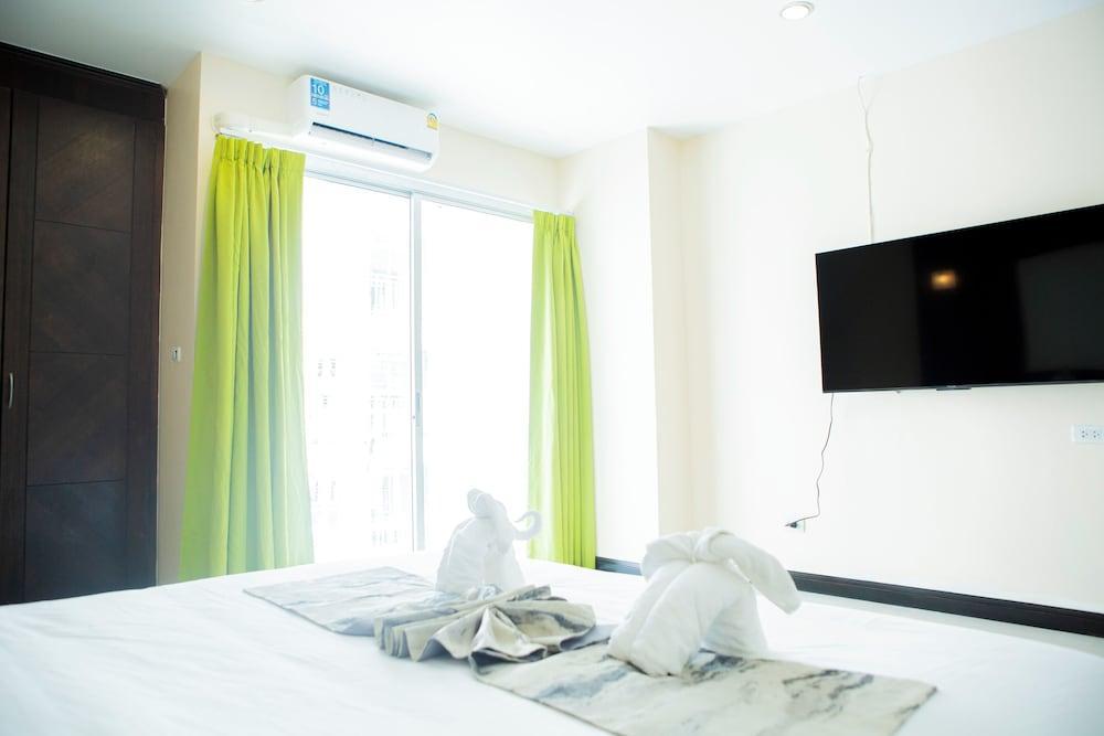 Blue Skyline Hotel Room Type - Standard Room