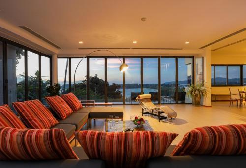 The heights penthouse 3bedroom A2 near Kata Beach - Tap to explore photos