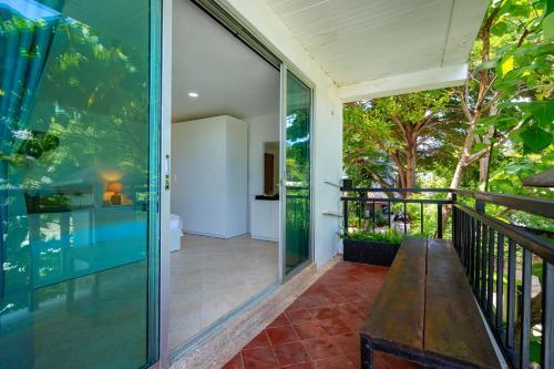 Kata Station Boutique Hotel, Kata Beach Room Type - King Room with Balcony