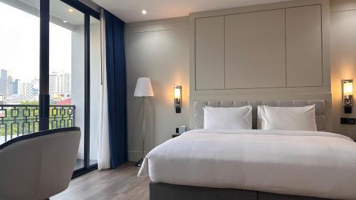 Thomas Bangkok Hotel Room Type - Suite with Terrace