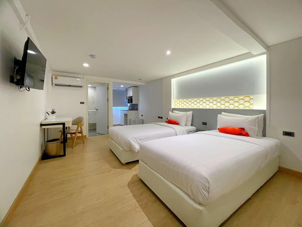 Arawana Express Sukhumvit 22 Room Type - Deluxe Twin Room