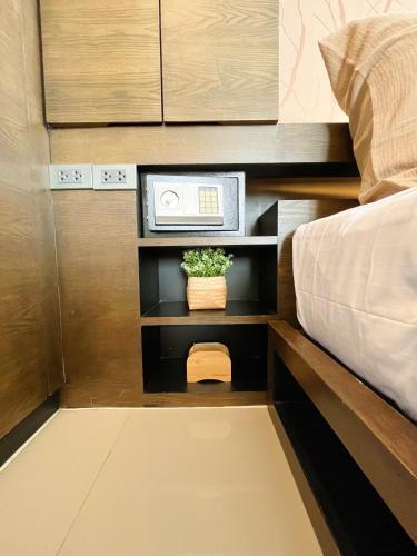 Citygate in Kamala beach - Perfect Stay for Digital Work - Tap to explore photos